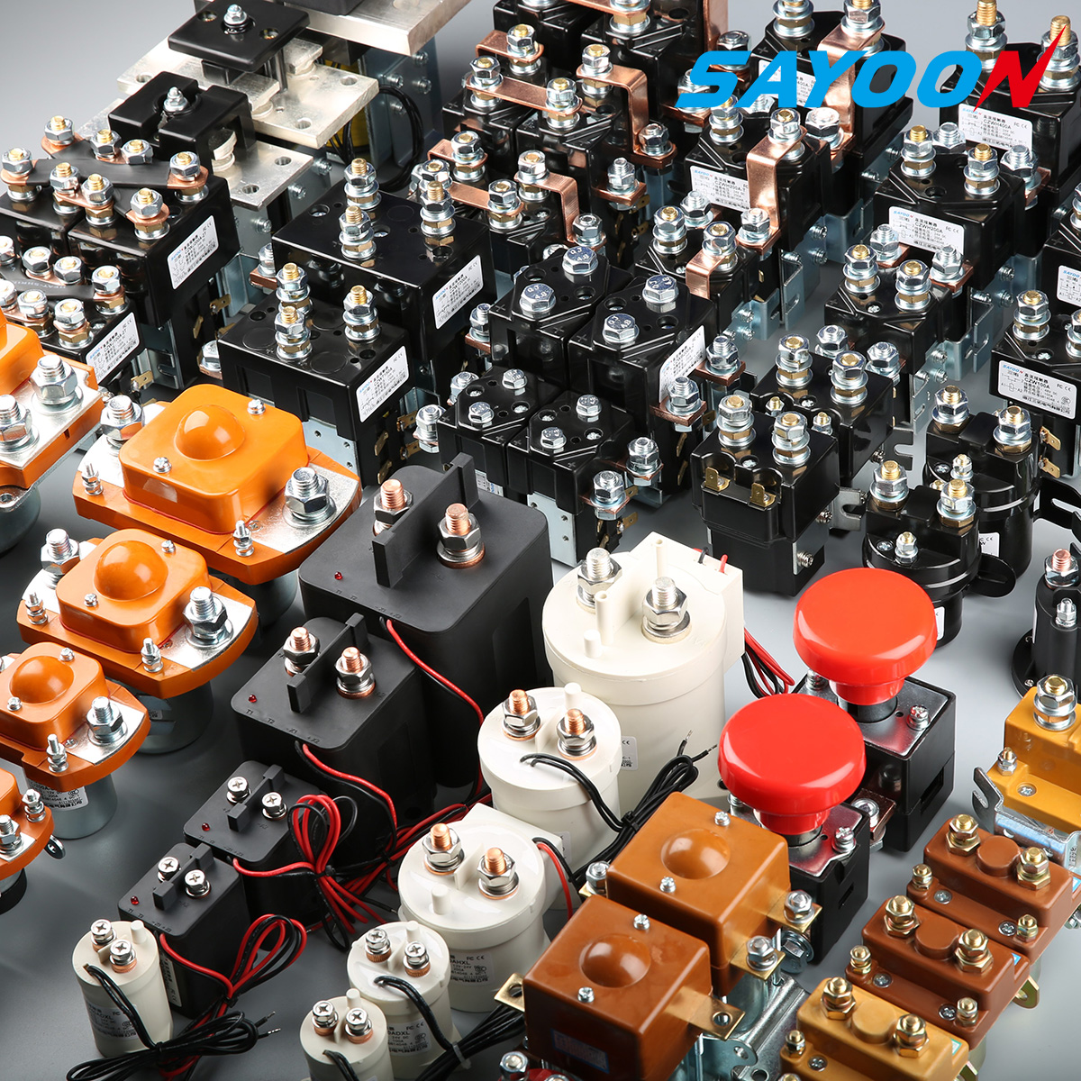 What's the difference between a contactor and a relay?