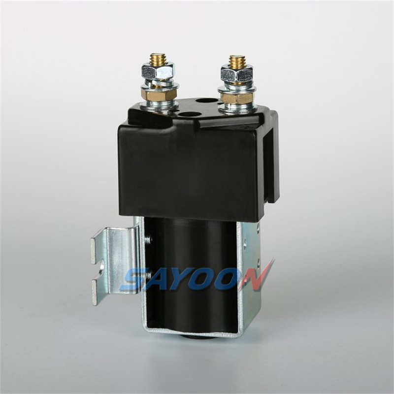 CZW200A-K Magnetic Holding DC Contactor