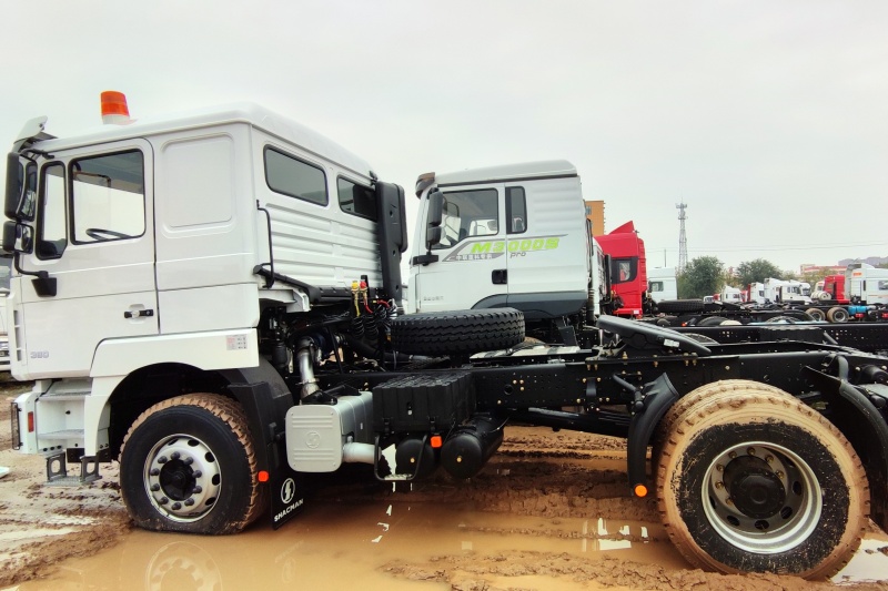 shacman f3000 42 tractor truck (1).jpg