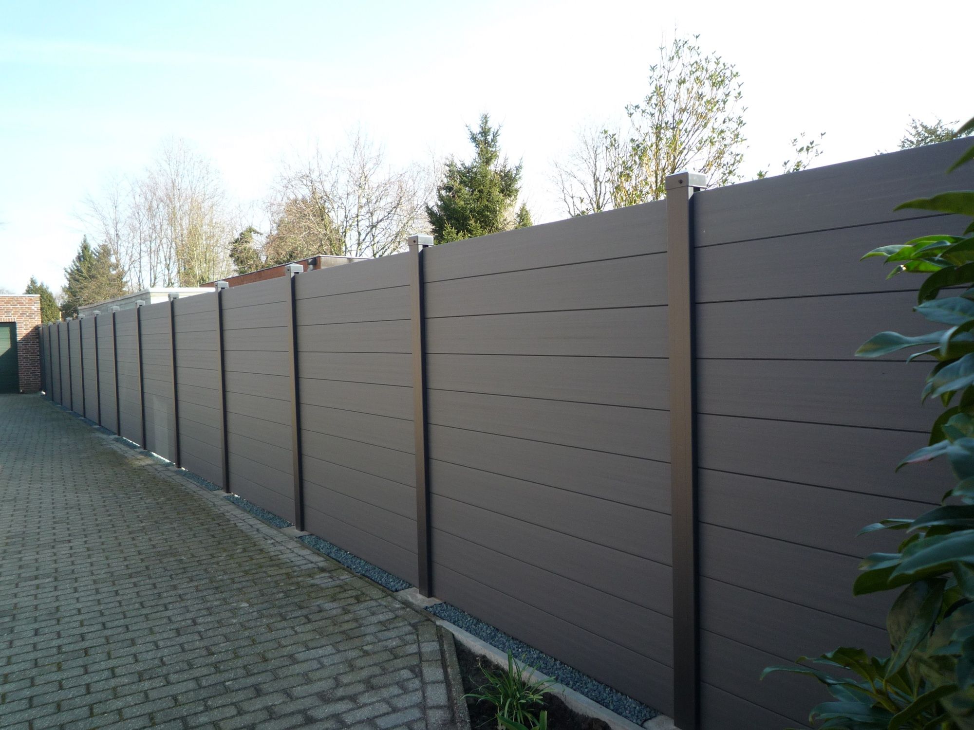 Maximizing Value with WPC Fence Panels Through Exceptional Support and Low Maintenance Costs