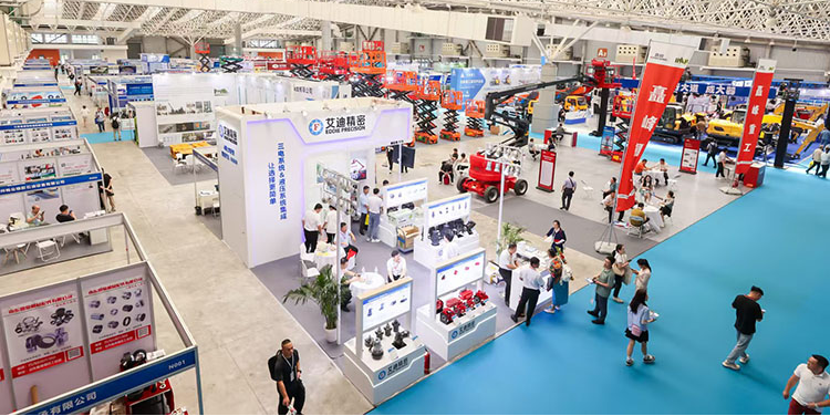 ZNFO Co., Ltd. was Invited to Attend the Yangtze River Delta Engineering Machinery, Aerial Work Machinery Lifting Equipment and Specialty Vehicle Exhibition!5.png
