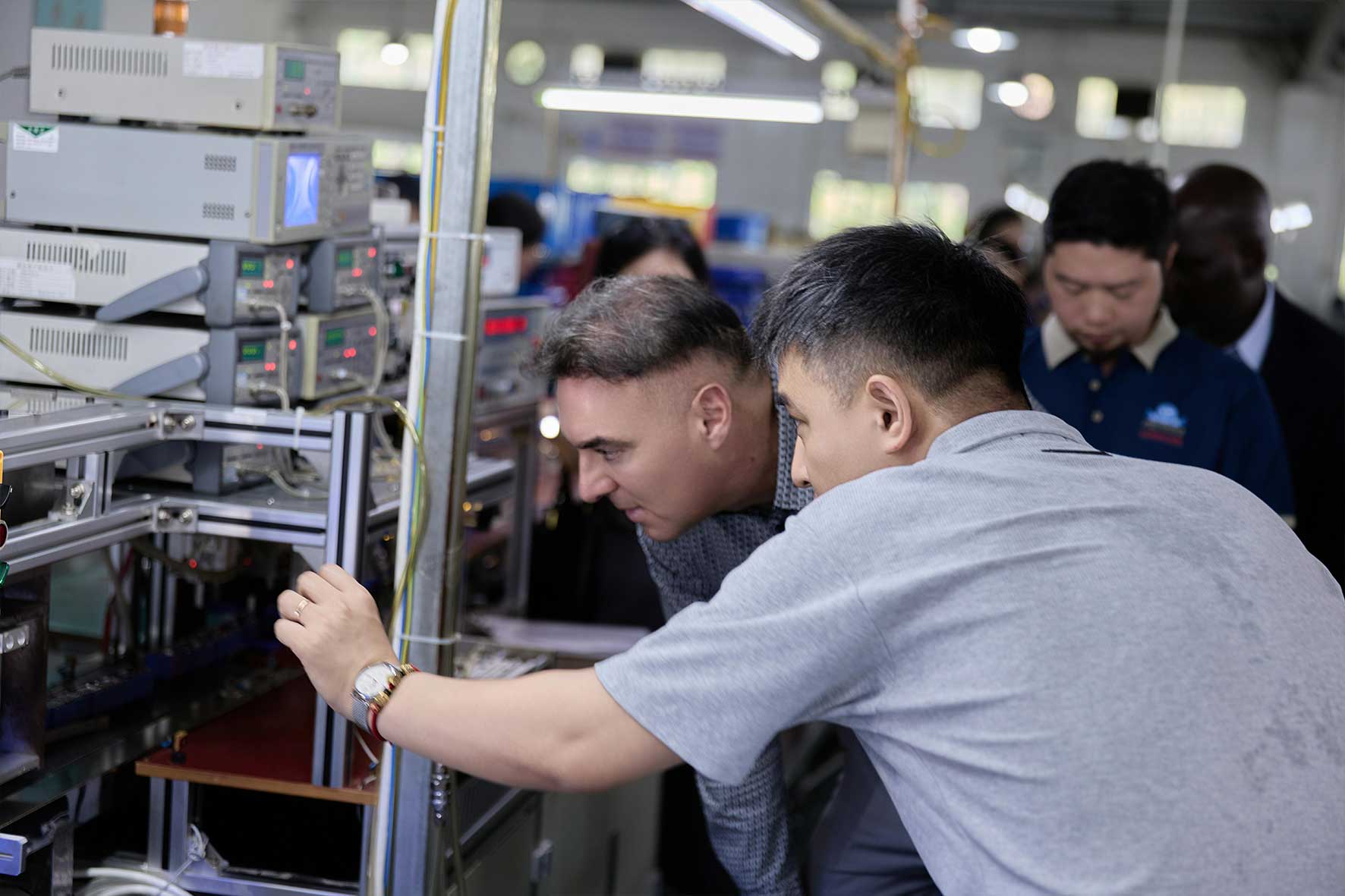 1757988850435535.jpg irratti kan argamu