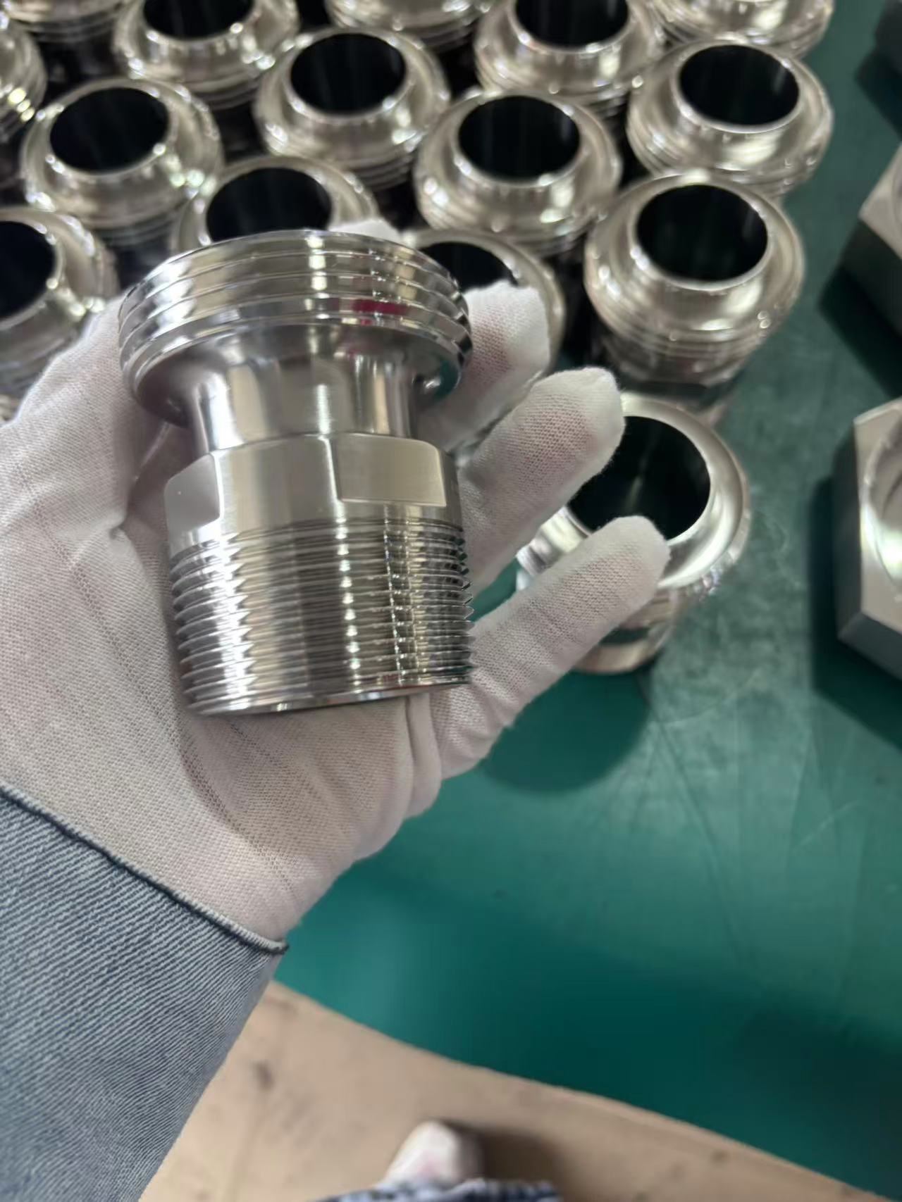 NPT hexagonal thread