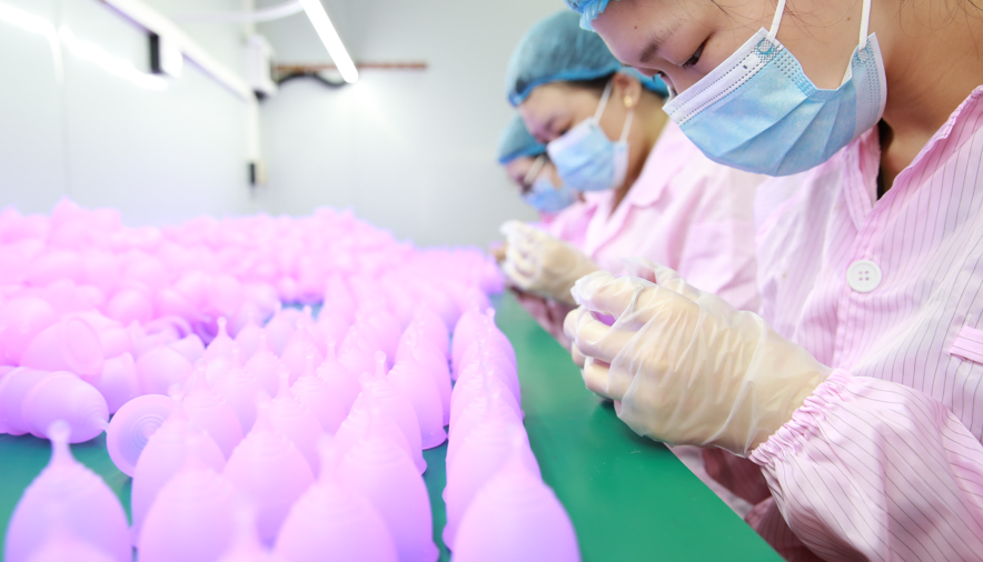 Are there harmful chemicals in menstrual cups?