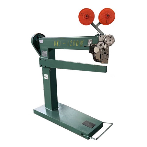 Manual Stitcher Machine