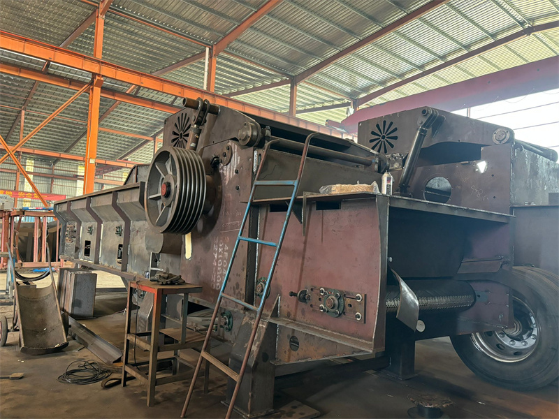 wood chipper