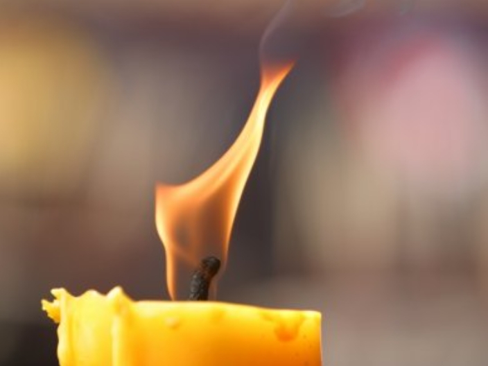 Soy wax trouble shooting series - fragrance leaching out, what it is and how to prevent it?