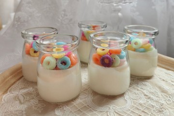 Novelty Pudding bottle Cute cereal circle soy wax scented candle