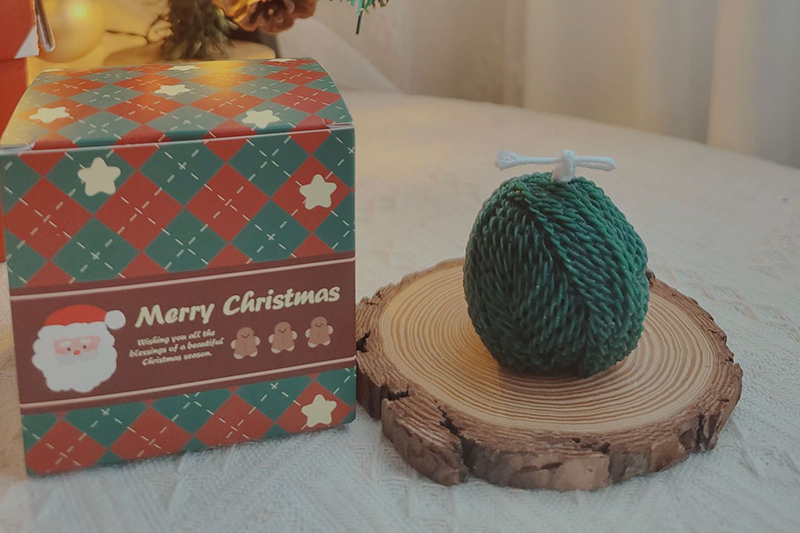 Christmas novelty creative green simulation ball wool scented candle
