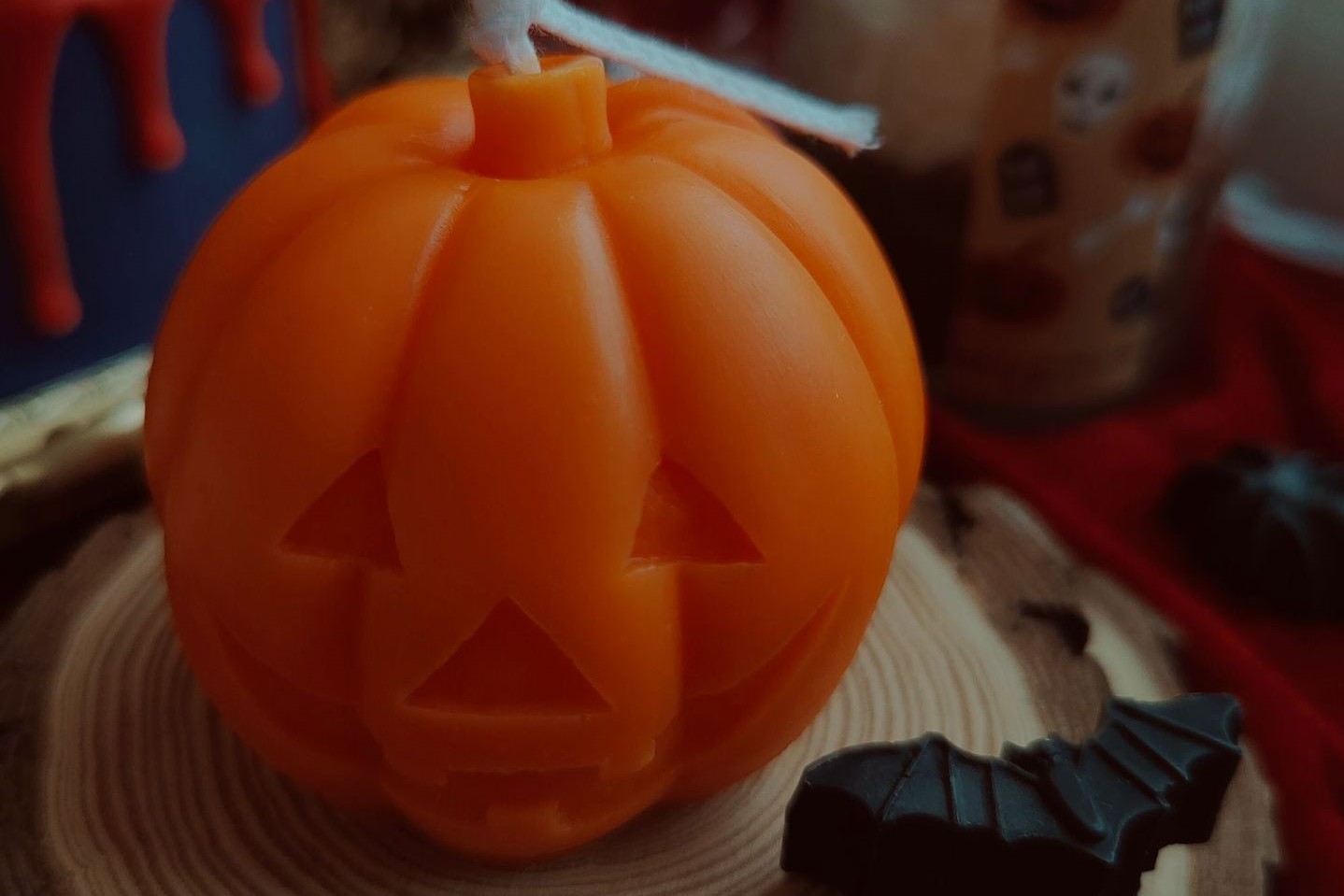 3D Pumpkin-Shaped Aromatherapy Candle - Fall Decor Decorate!