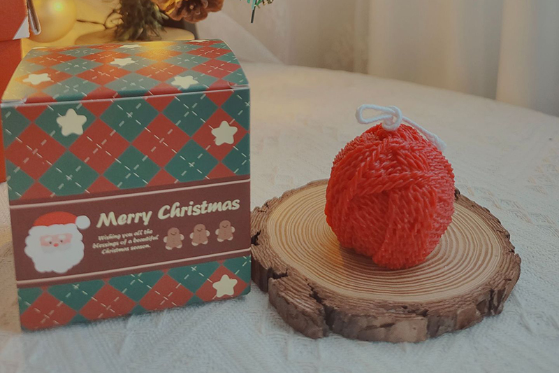Christmas novelty creative red simulation Round ball of wool scented candle