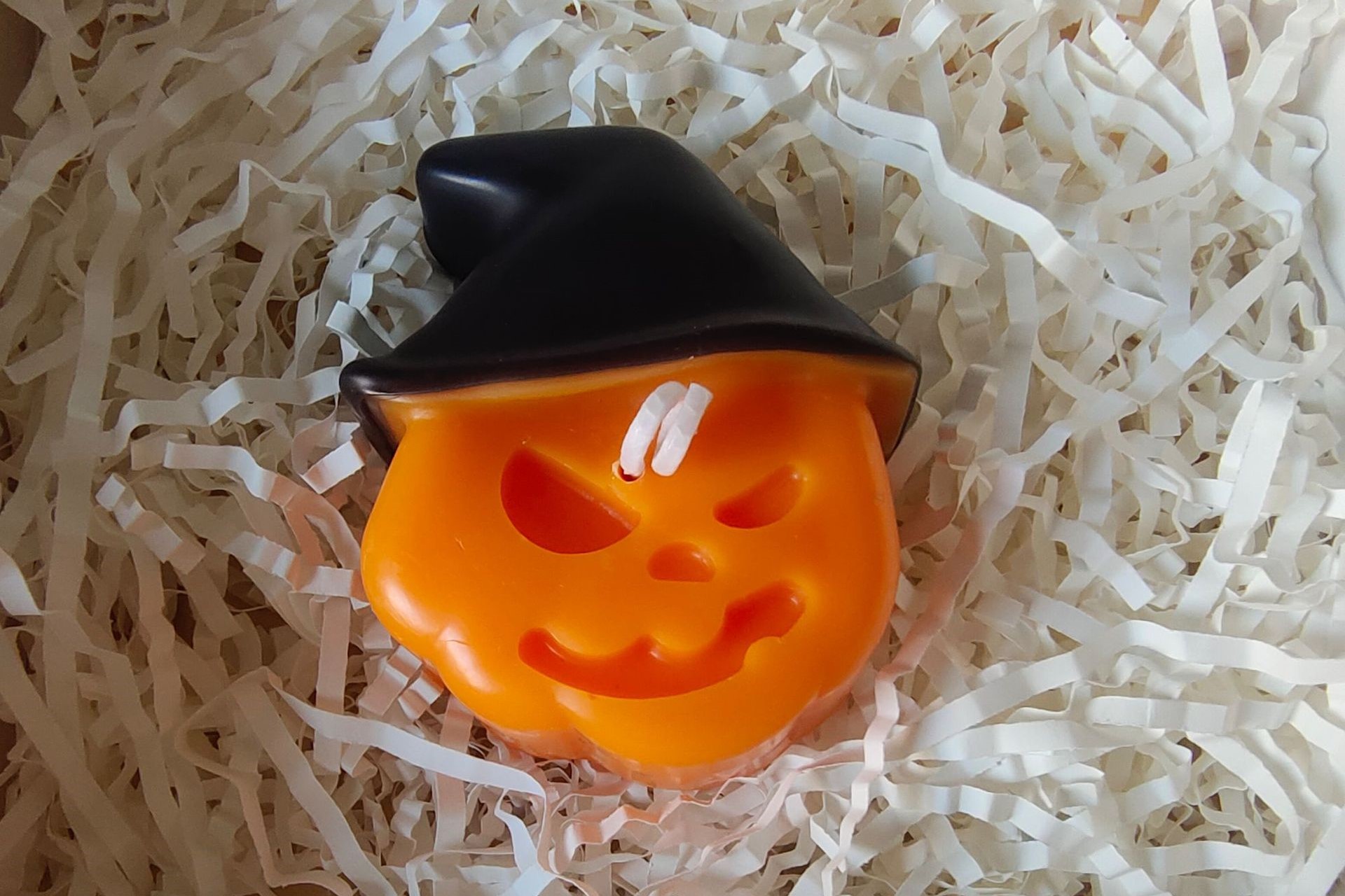 Magic Hat Pumpkin Scented Candle - Enchanting Aroma