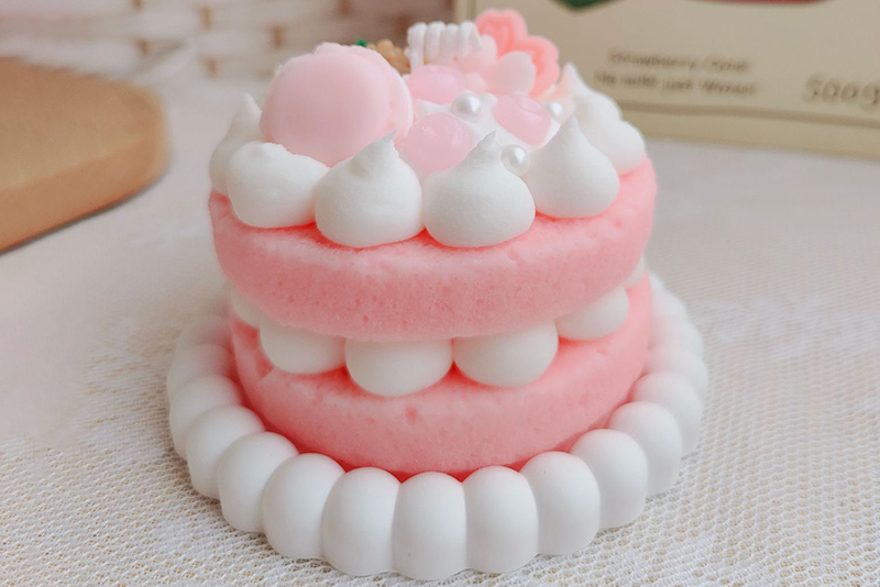 Novelty Pink Sakura Cake Scented Candle for Decoration