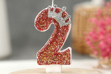 Luxury Crown Diamond red cake decorated with digital candle-1