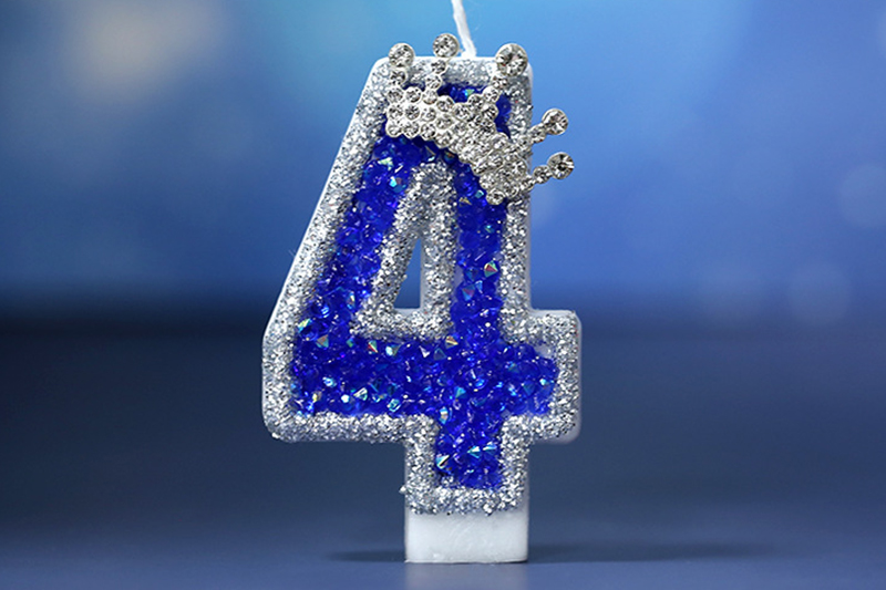 Popular Dream Blue Crown style digital birthday cake candle