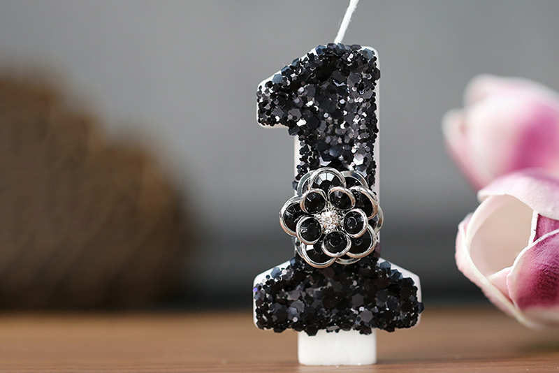 Creative elegant Black Rose Creative digital  birthday cake candle