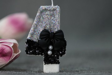 Creative digital black bow pearl decorated candle for brithday decor