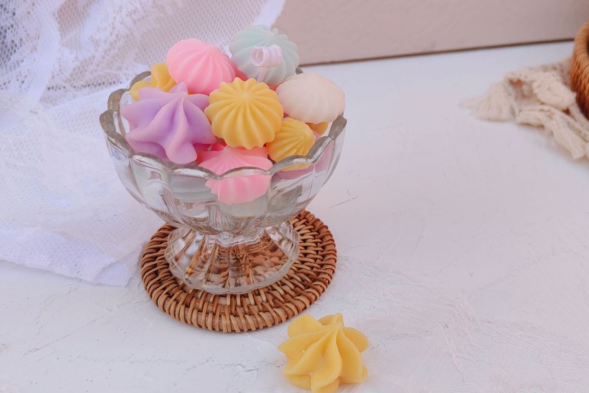 Aspartame Cup-Shaped Aromatherapy Candle - Unique Decor
