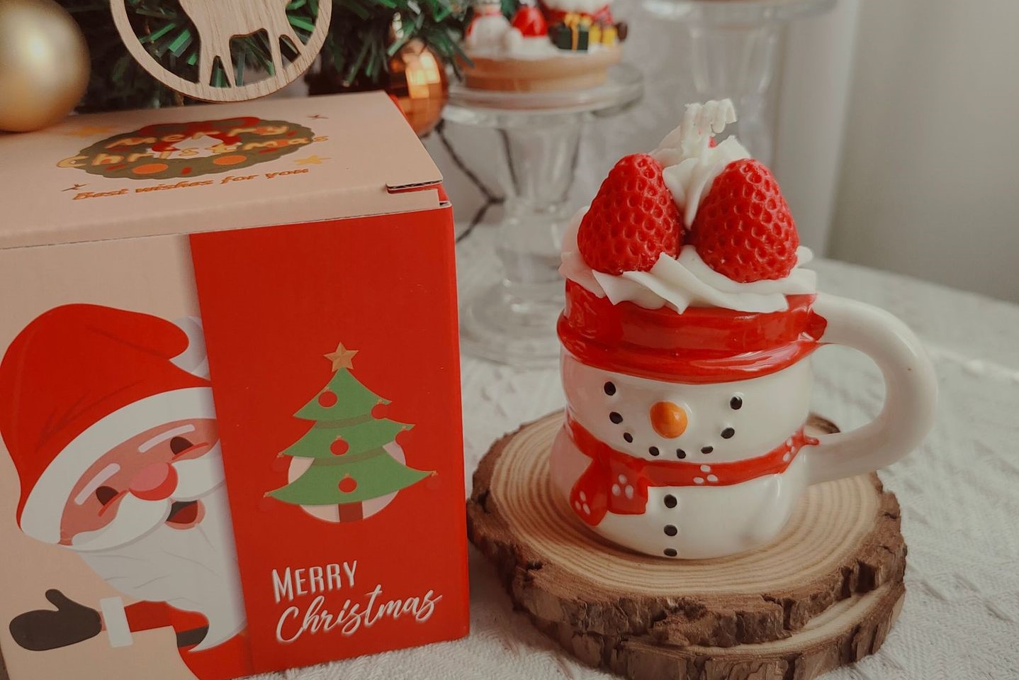 Strawberry Christmas Snowman Ceramic Cup Scented Candle