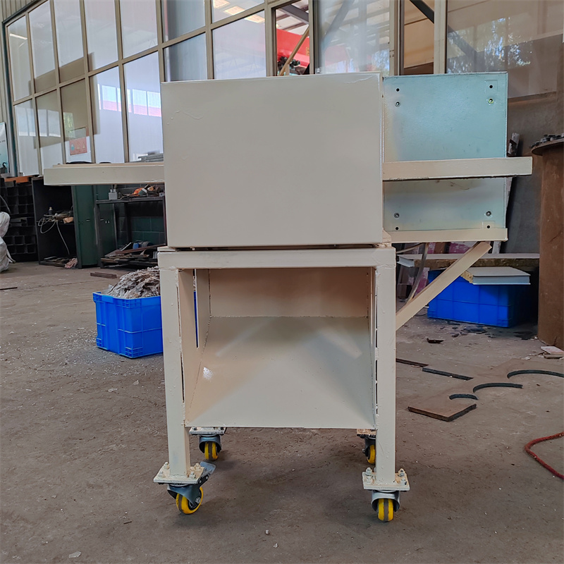 Product Features06