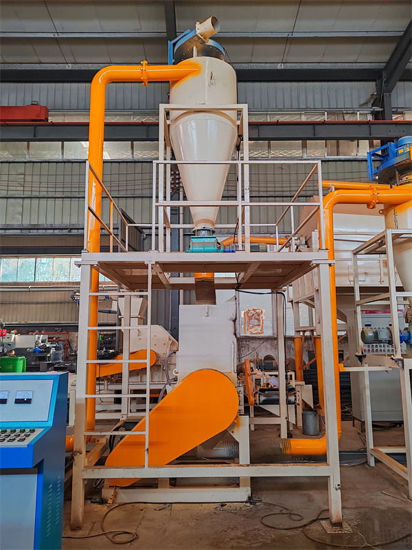 Product Features06