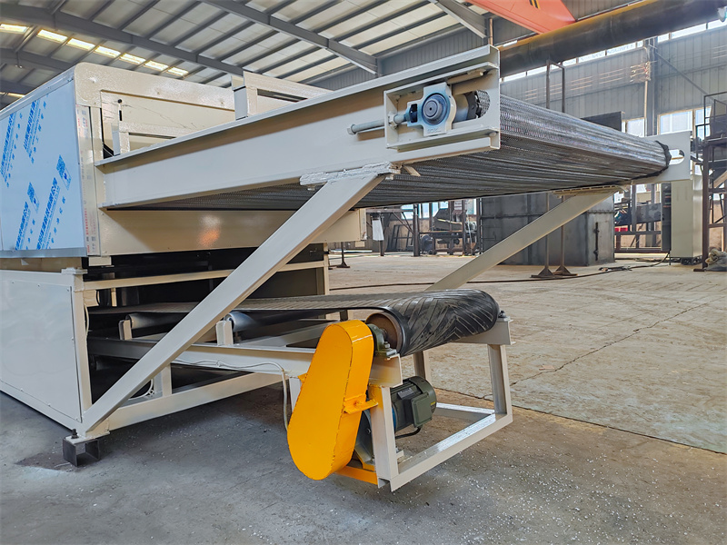 Product Features07