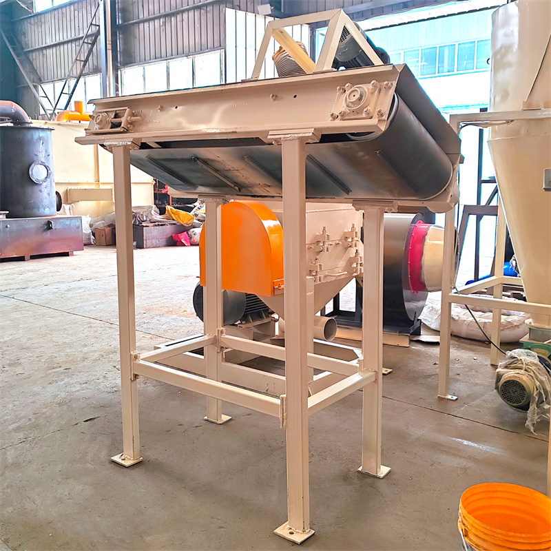 Product Features05
