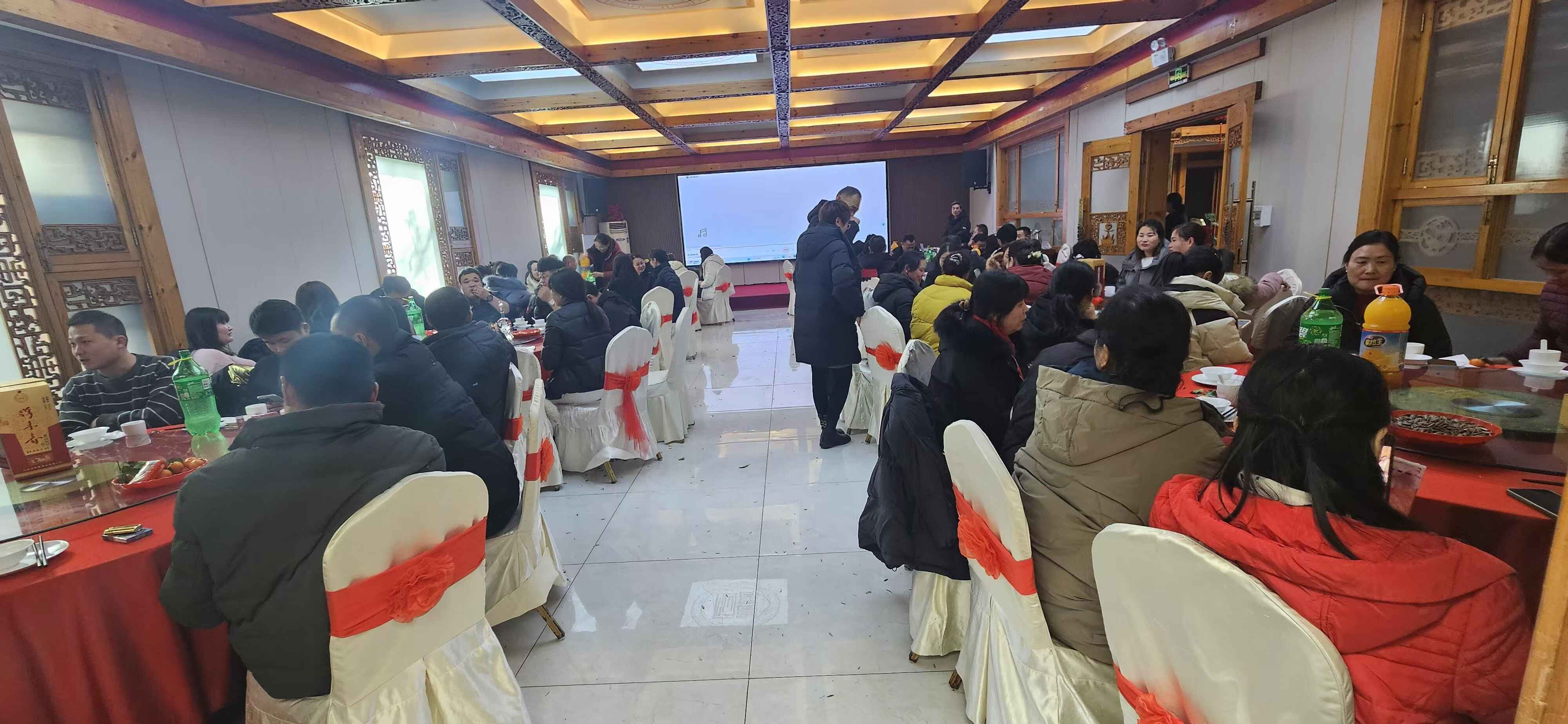 Nhà máy chính thức đi vào hoạt động, đánh dấu sự khởi đầu của một hành trình mới