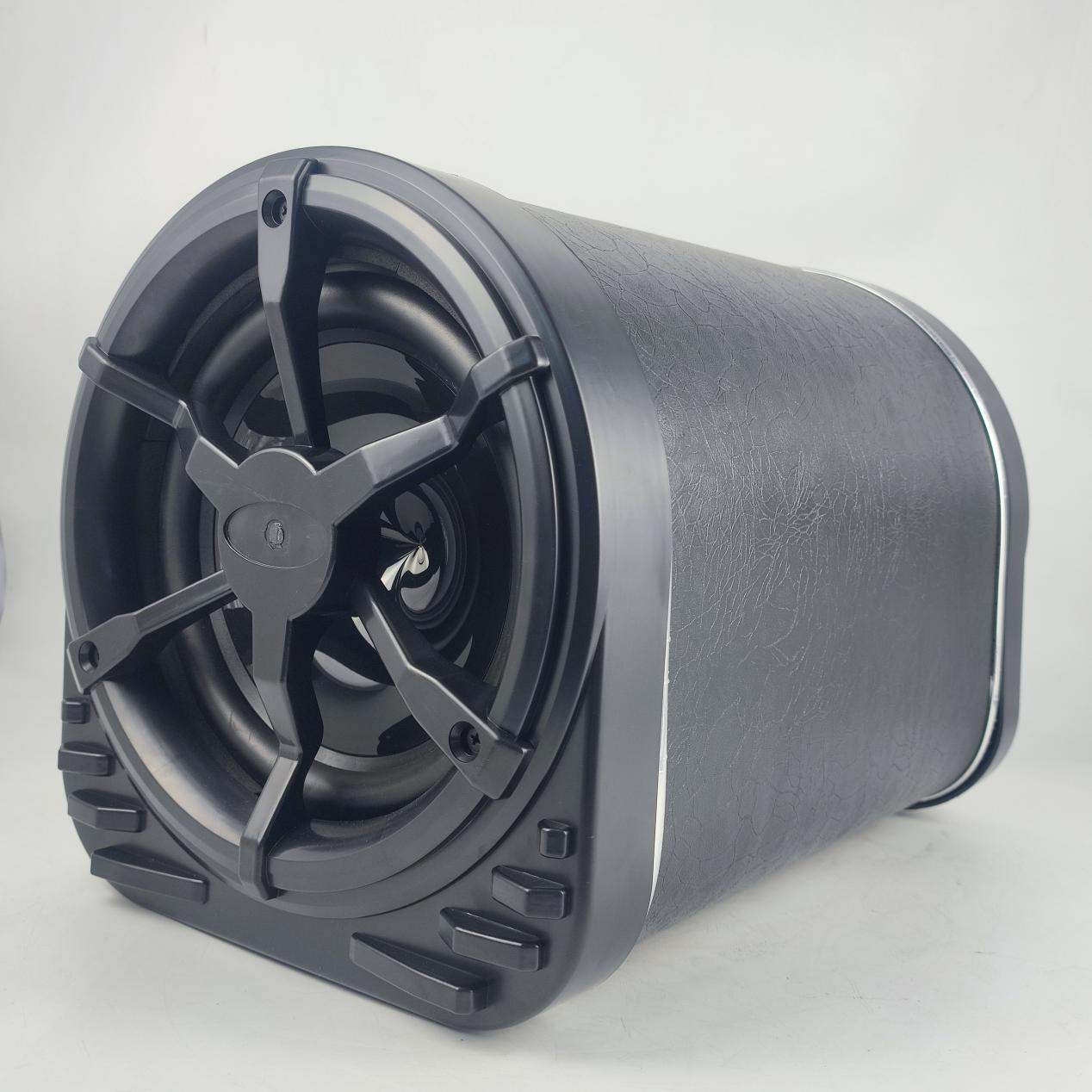 Innovative auditory experience: the new 10-inch custom leather subwoofer tube is launched