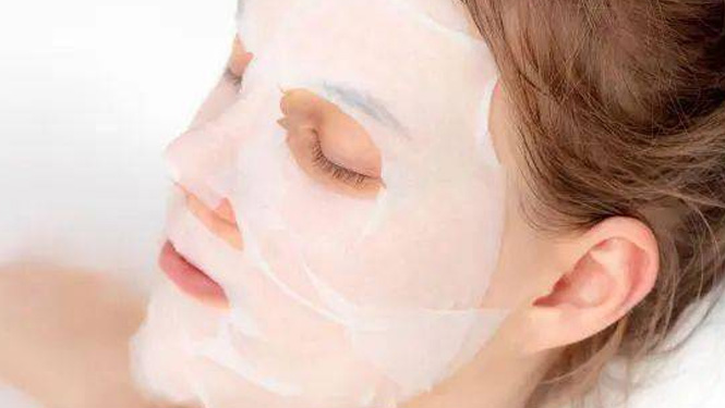 Asiaticoside has moisturizing and water-locking effects on the skin.jpg