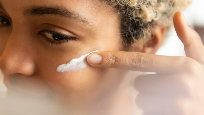 What are the Benefits of Quercetin for the Skin