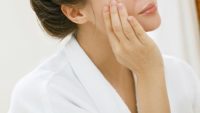 The polysaccharides in the Reishi mushroom play a significant role in the skin's natural hydration process.jpg