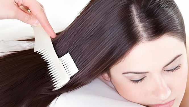 Ceramides can make hair smooth and shiny.jpg