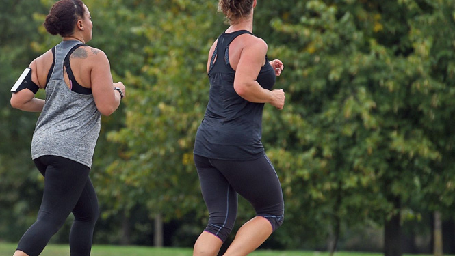 Nobiletin supplements can be used alongside a healthy lifestyle, such as maintaining a regular sleep schedule, engaging in moderate exercise.jpg