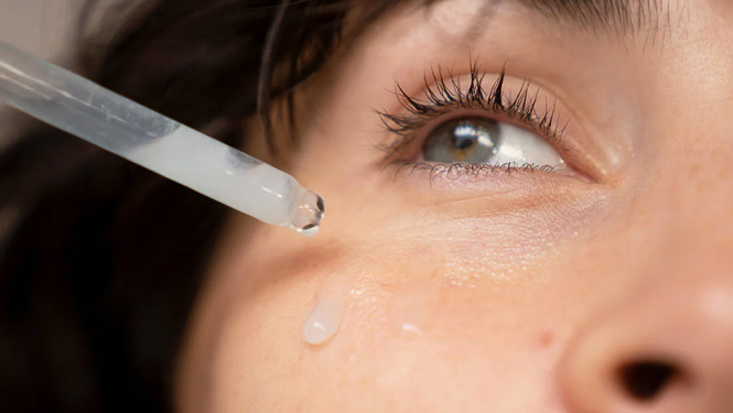 Retinol has the effect of clearing acne.jpg