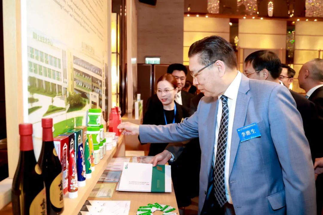 NGP Successfully Signed a Contract at the Promotion of Chinese Medicine Industry in Sichuan and Hong Kong04