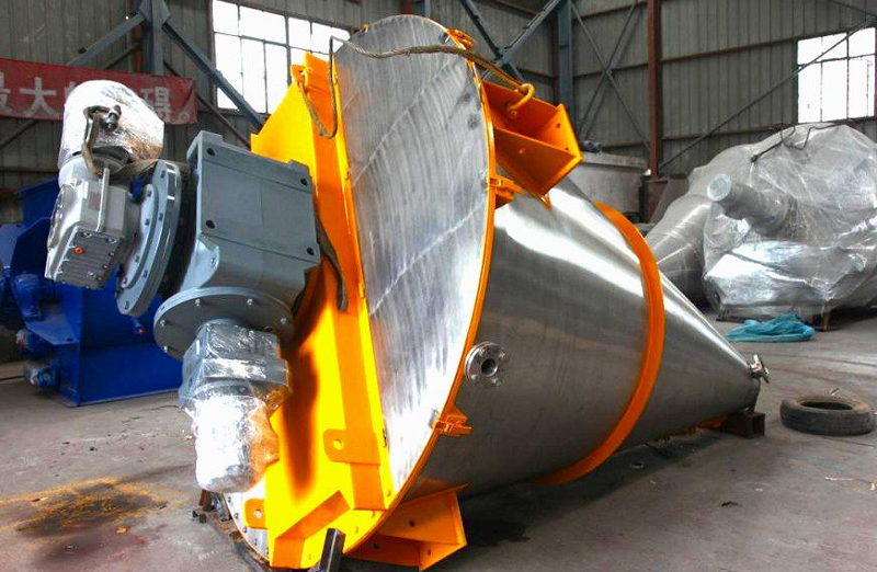 Started production of the first Conical Screw Mixer