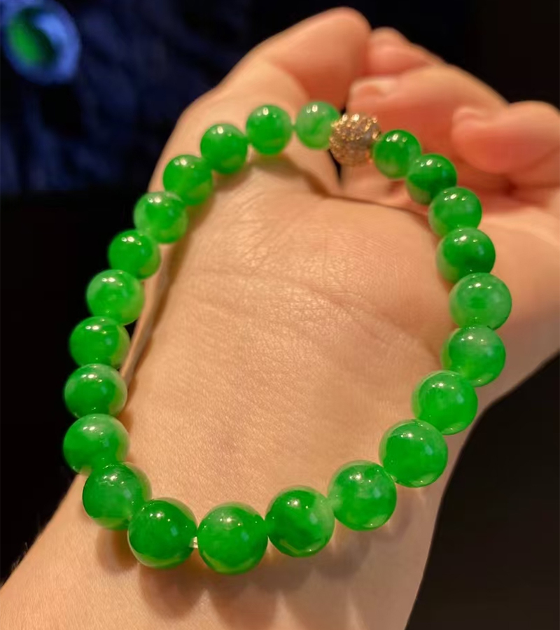 Jadeite Hand Chain1