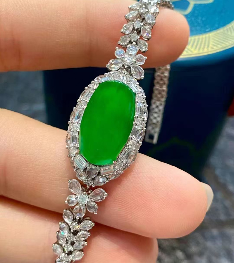 Jadeite Pendant
