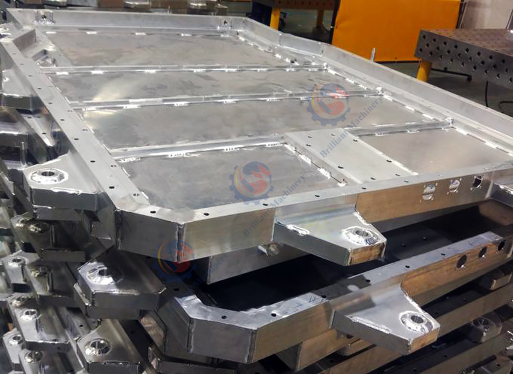 EV-chassis-parts-and-motor-housings-made-of-aluminum_1