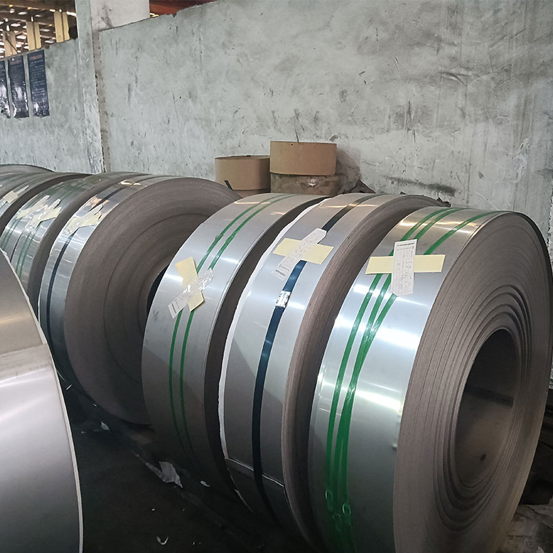 High-quality 304 stainless steel coil with excellent corrosion resistance for wide applications