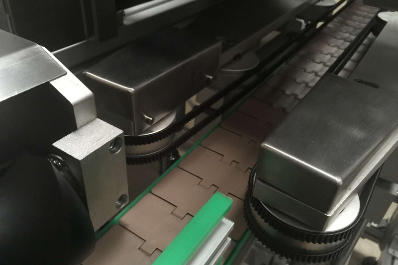 Labeling-Machine3