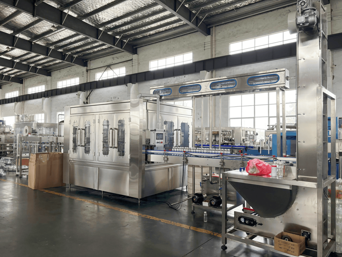 Customized juice filling machine for customers