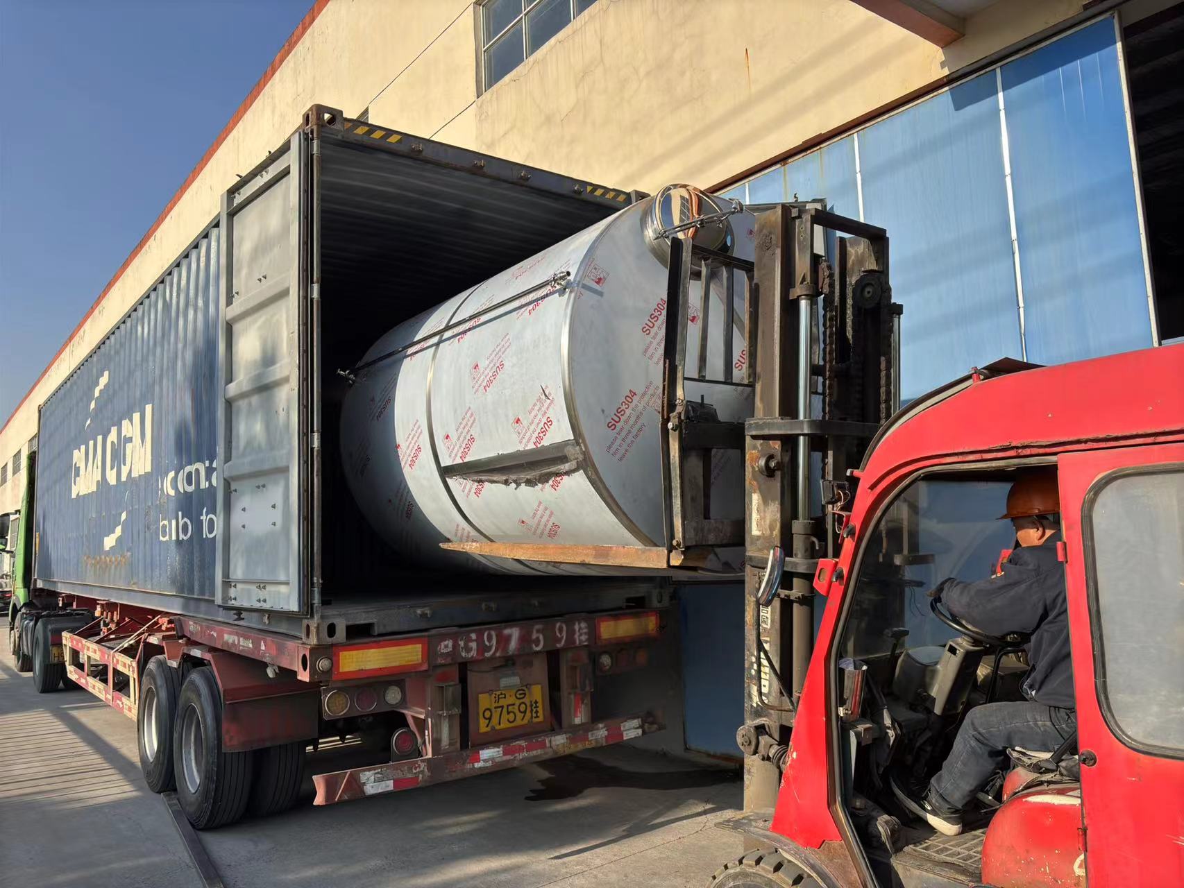 Bottled Water And Bottled Carbonated Beverage Line Equipment Sent To Nigeria