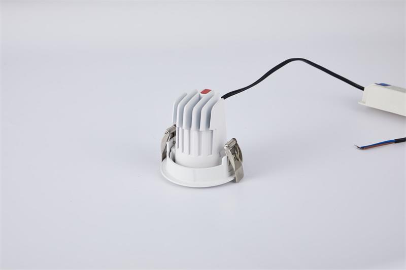 Deep anti-glare LED ceiling spotlights (1)