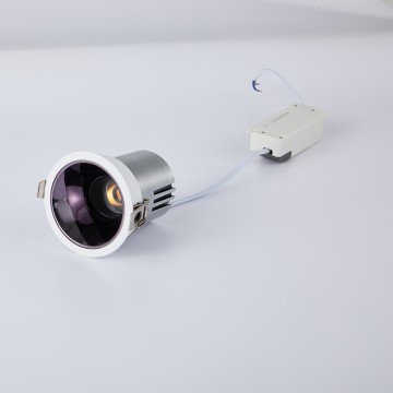 Full spectrum with LED wall wash spotlights