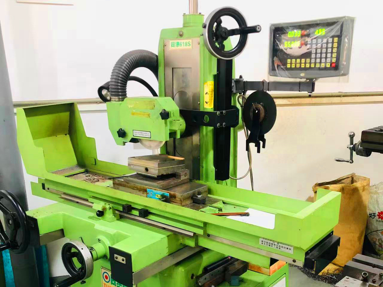 23 CNC Grinding Machine