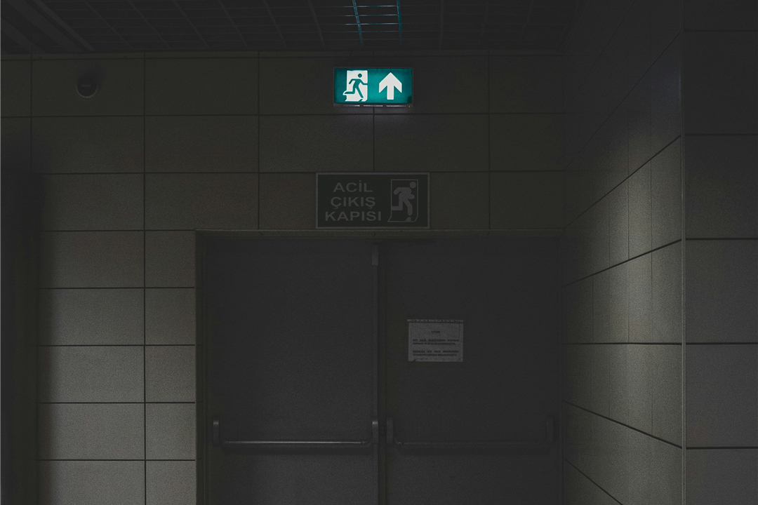 emir-kandil-zrf8nftaG0U-unsplash