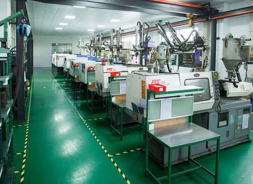 injection molding equipment