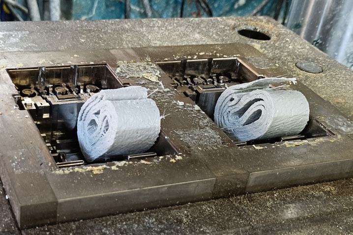 Key Points of SMC Mould Design